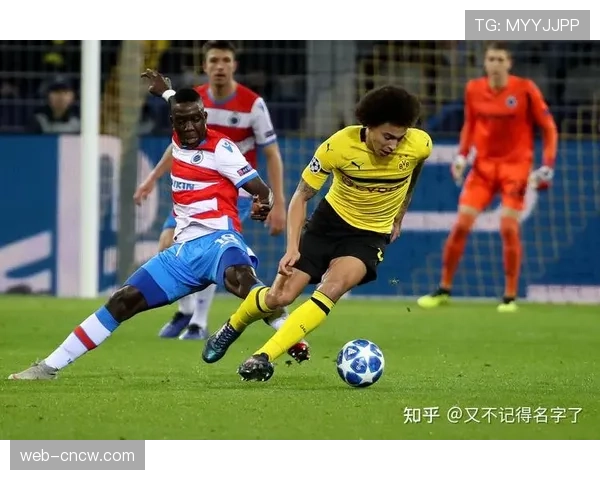 多特蒙德1-1埃因霍温，凭借客场进球优势晋级八强